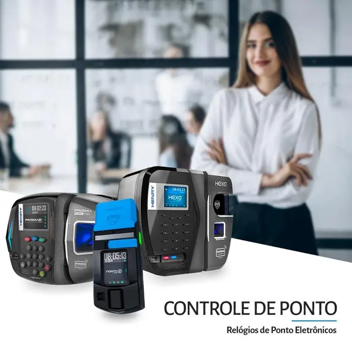 Três modelos de relógios de ponto Henry